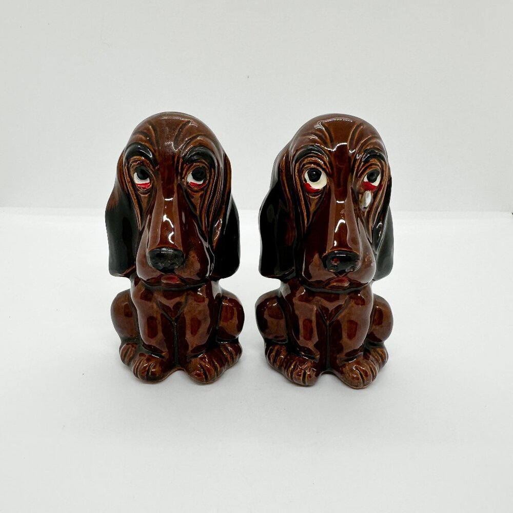 Vintage Sad Basset Hound Dog Crying Salt Pepper Ceramic MCM Kitschy Tear